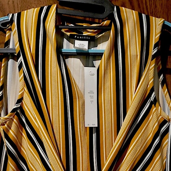 🆕🔥PANITTI BRAND VERY STYLISH&CHIC SLEEVELESS COLLAR&TYE BOW IN THE MIDDLE  👚 - Picture 4 of 10